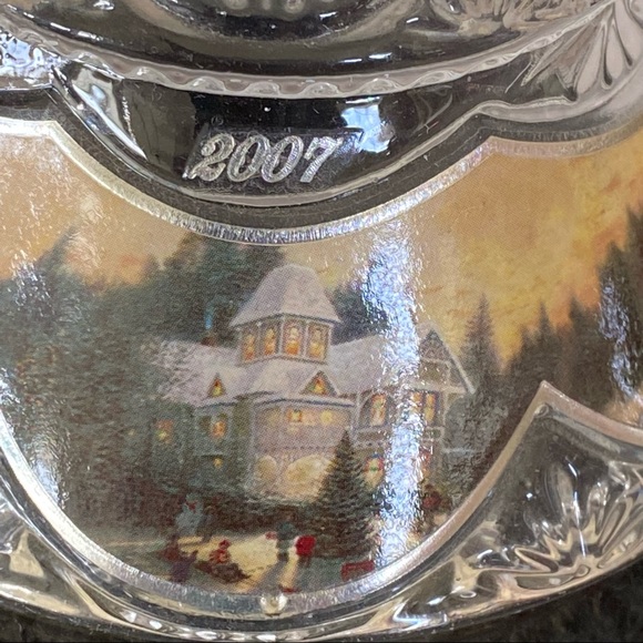 Thomas Kinkade Holiday Reflections Ornament Collection - Picture 10 of 14